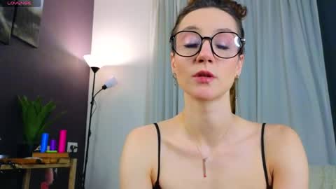 Allison  online show from May 27, 3:09 pm