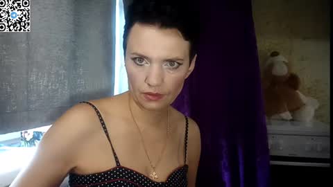 hotmamaqueen234 online show from June 30, 11:20 am