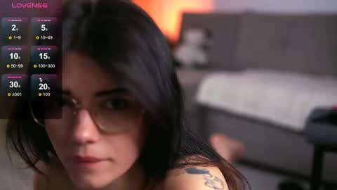 Molly online show from April 14, 4:01 am