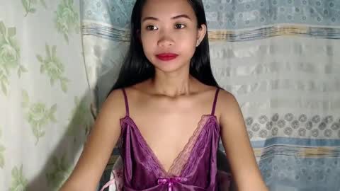hotmom_gia online show from February 3, 12:36 am