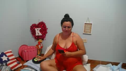 victorya karolyna online show from December 29, 4:16 am