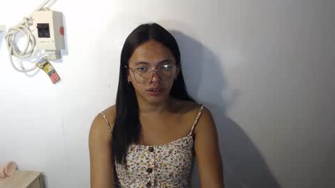 Valentina3 online show from February 21, 12:28 pm