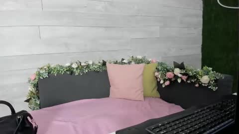 Erin online show from March 10, 4:28 am