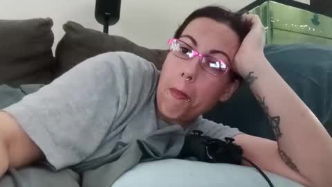 Snapshot of hurricane69666 chatting on October 16, 5:37 pm hurricane69666 online show from October 16, 5:37 pm