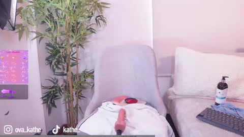 Lucy online show from February 10, 6:11 pm