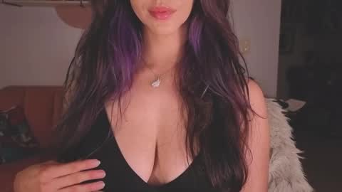 Lana Banana online show from April 17, 11:51 pm