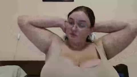 Snapshot of i_fucked_u_yesterday chatting on September 21, 9:24 pm Dominika online show from September 21, 9:24 pm