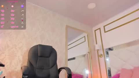 Kristi online show from November 10, 8:37 pm