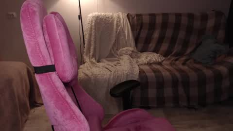 elisabeth online show from March 12, 2:34 pm