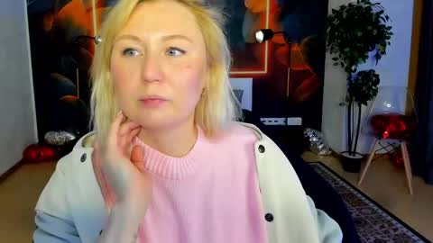 Samanta online show from May 17, 1:27 am