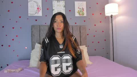 Alanna online show from May 25, 12:04 pm