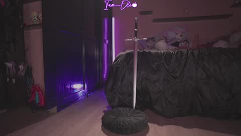       online show from November 29, 7:23 am