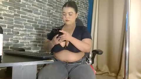 Samy online show from December 20, 11:36 am