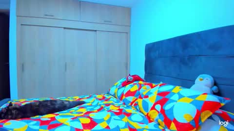 iam_your_fantasy online show from March 14, 11:50 pm