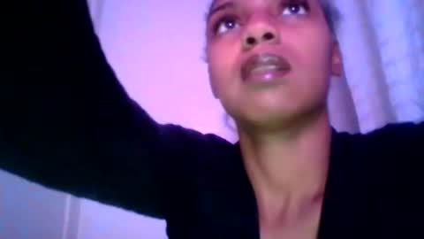 Iamshanti online show from December 15, 10:09 am