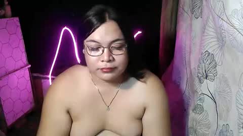 iana online show from April 15, 12:06 pm