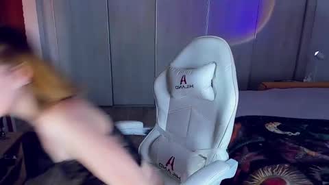Nana online show from June 4, 4:44 pm