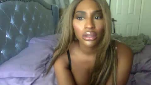 icedcoffeex online show from January 5, 8:00 pm