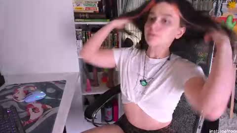 Julia online show from July 7, 10:45 pm