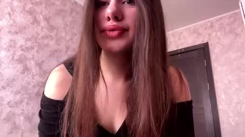 Sofy online show from April 14, 7:30 am