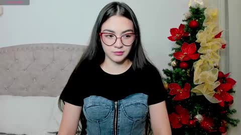 Maria online show from December 19, 7:28 pm