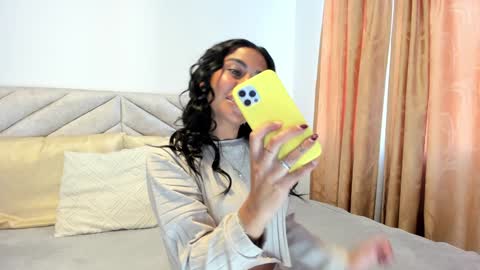 amber online show from January 20, 1:21 pm