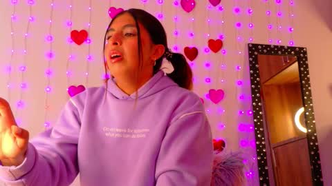 im_anna_ online show from February 21, 9:37 pm