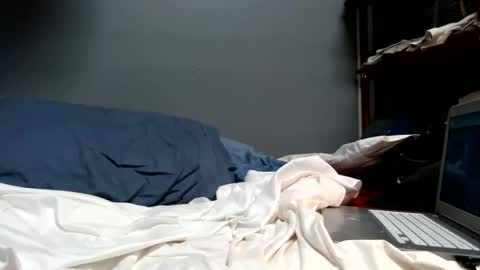 Ellliiana  online show from December 6, 6:28 pm