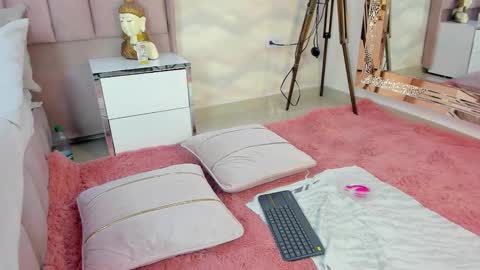 im_genesis online show from November 6, 10:59 pm