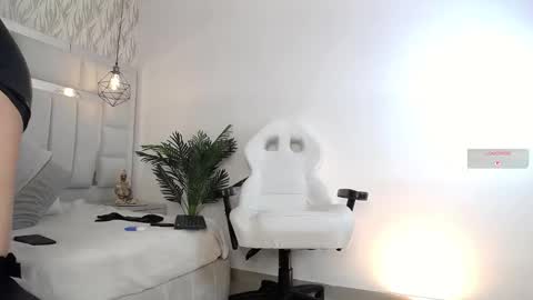 Helina online show from October 27, 12:44 pm