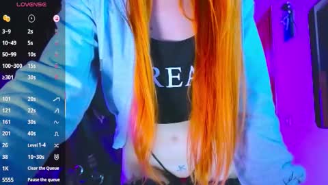 Lora online show from November 7, 5:18 pm