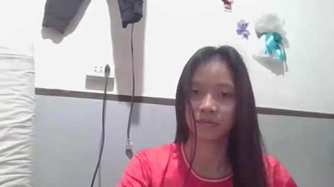 imurasian_fox online show from April 19, 9:20 am