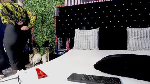 inanna_ishtar1 online show from March 31, 8:47 am