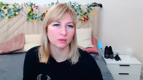 incredible_ariela online show from March 17, 5:06 pm