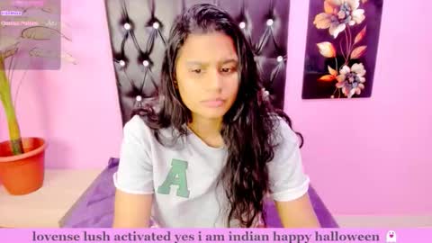 PARADISEQUEEN online show from October 31, 10:52 am