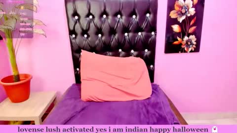 PARADISEQUEEN online show from November 19, 9:09 am