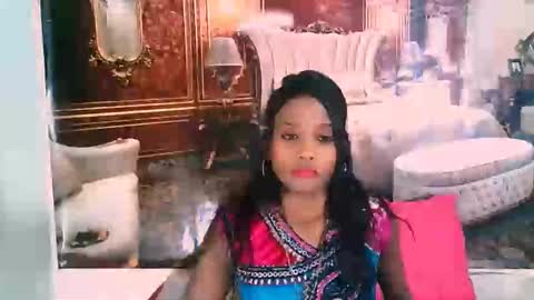 Leah online show from October 20, 6:33 pm