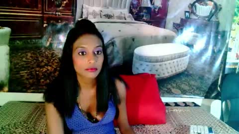 Leah online show from January 10, 6:28 pm