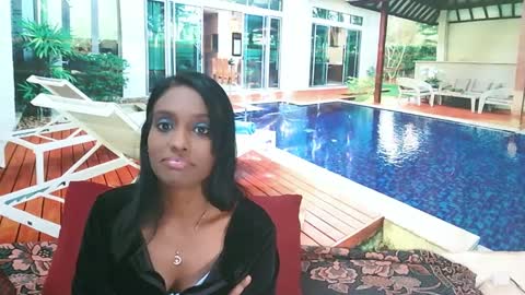 Leah online show from December 13, 5:32 pm