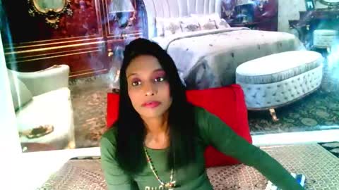 Leah online show from January 13, 5:23 am