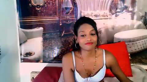 Leah online show from October 14, 6:49 am