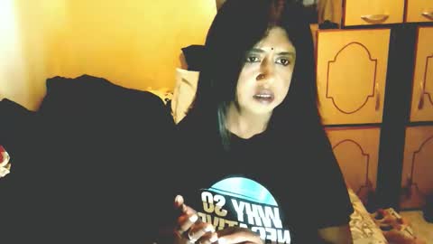 indianpleasures21 online show from March 23, 8:09 am