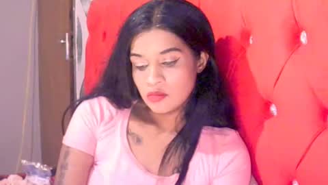 indianrose4u7 online show from December 13, 9:43 pm