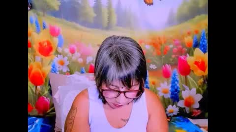 indianroxy27 online show from February 26, 1:59 am