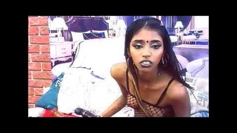 indiansexyslender4u2luv online show from November 12, 10:46 am