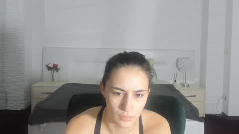 Ines Lyn online show from January 15, 4:04 am