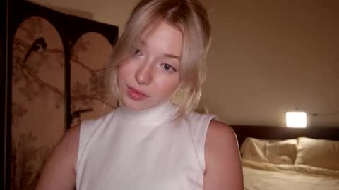 Alexa..  Inst     Fansly infinitysoul  online show from November 3, 4:00 pm