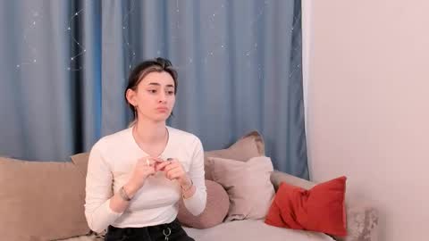 Saya online show from February 11, 8:16 am