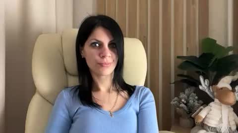 InjaAtHome online show from February 17, 6:40 pm