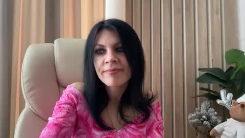 InjaAtHome online show from February 14, 9:11 am